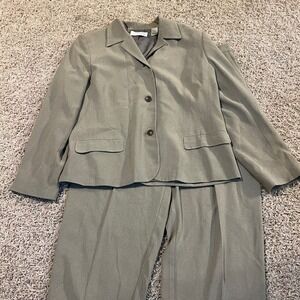 First Issue Liz Claiborne Womens Pant Suit Set Taupe Blazer Sz 14 Trousers Sz 12